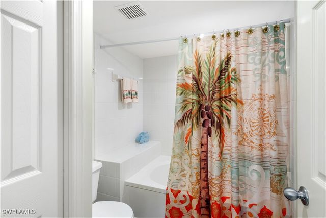 290 Naples Cove DR 2103, Naples, FL 34110