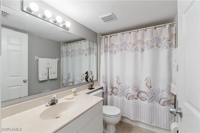 290 Naples Cove DR 2103, Naples, FL 34110