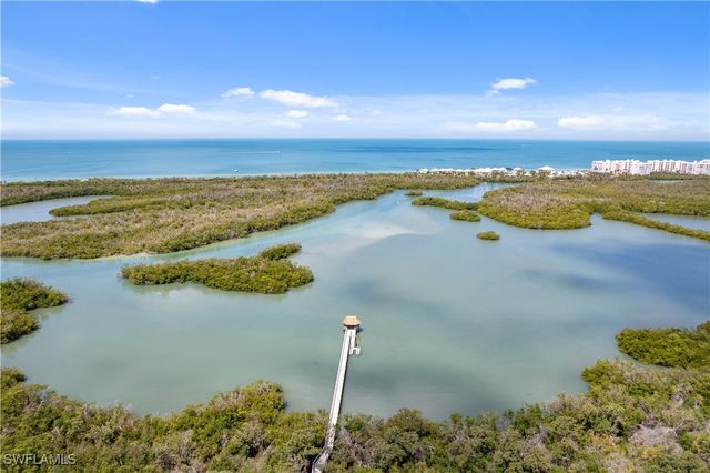 290 Naples Cove DR 2103, Naples, FL 34110