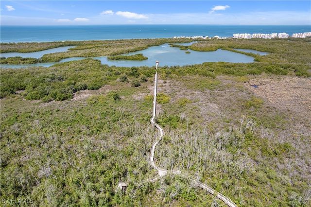 290 Naples Cove DR 2103, Naples, FL 34110