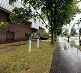 15 Oak Neck Rd 16, Barnstable, MA 02601