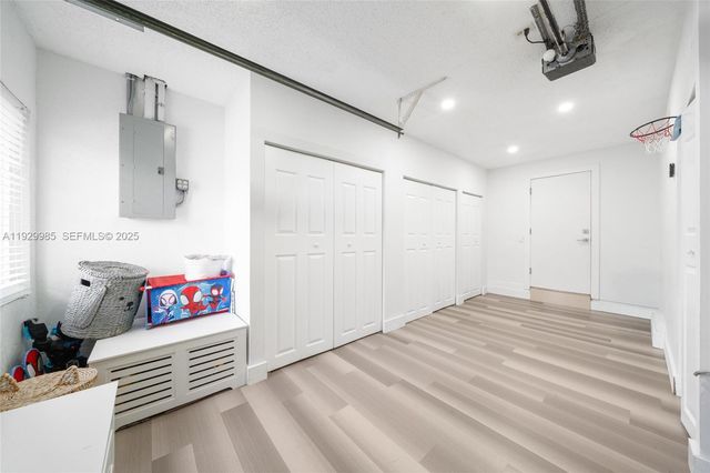 12728 SW 64th Ter, Miami, FL 33183