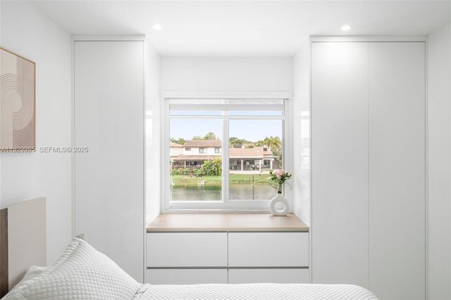 12728 SW 64th Ter, Miami, FL 33183