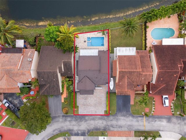 12728 SW 64th Ter, Miami, FL 33183