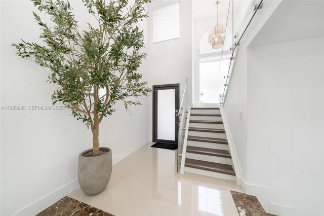 12728 SW 64th Ter, Miami, FL 33183