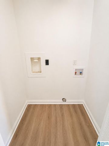 1216 WOODLAND AVENUE SW, Birmingham, AL 35211