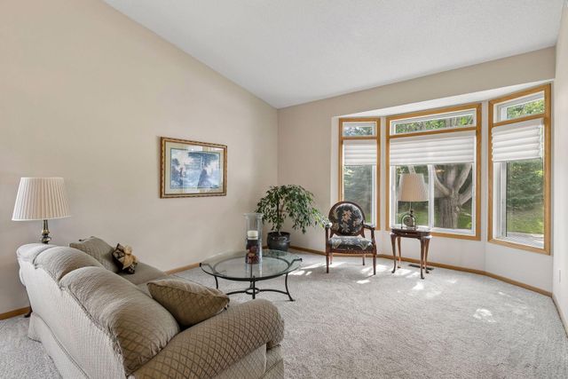 13323 Glenhaven Court, Apple Valley, MN 55124