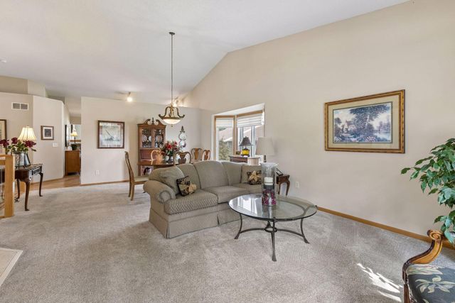 13323 Glenhaven Court, Apple Valley, MN 55124
