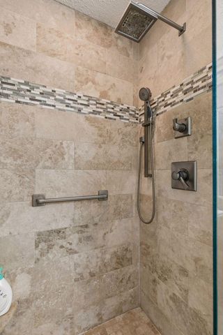 13323 Glenhaven Court, Apple Valley, MN 55124
