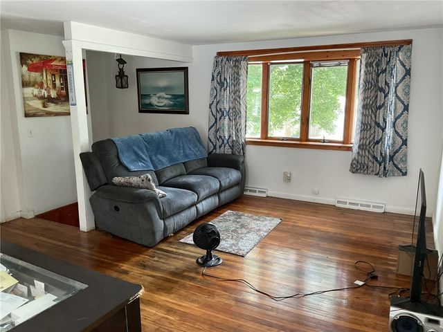14 Jaycee Drive, West Warwick, RI 02893