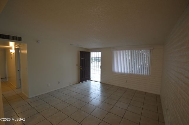 7730 E Fayette Street, Tucson, AZ 85730