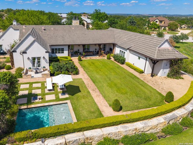 105 LODGE SPGS, Boerne, TX 78006
