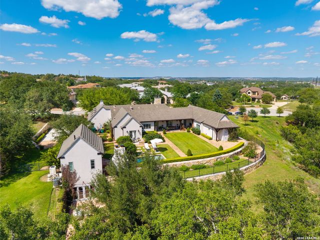 105 LODGE SPGS, Boerne, TX 78006