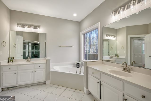 105 Jay Trail, Fayetteville, GA 30215