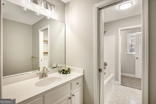 105 Jay Trail, Fayetteville, GA 30215