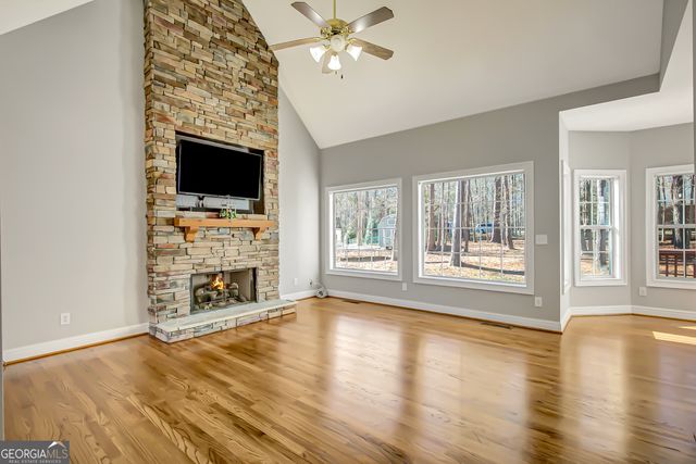 105 Jay Trail, Fayetteville, GA 30215