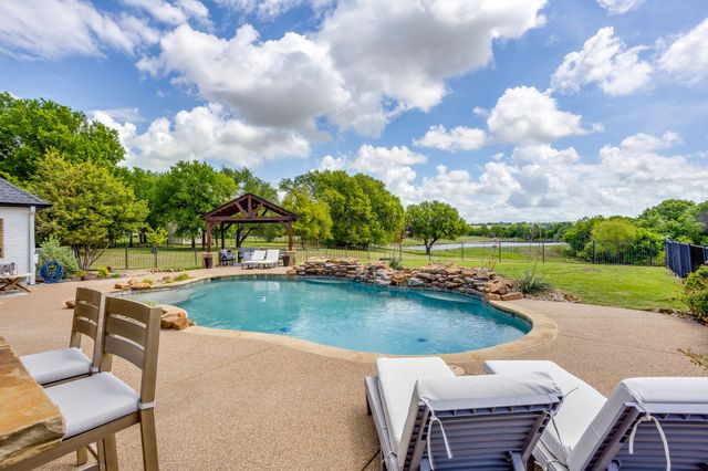 155 Crooked Stick Lane, Aledo, TX 76008