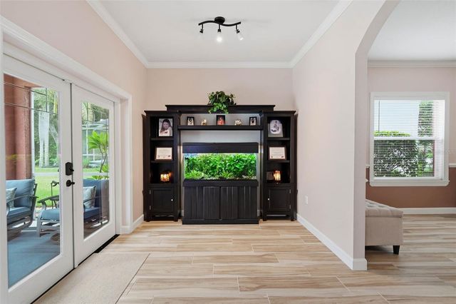 19150 DOVE CREEK DRIVE, Tampa, FL 33647