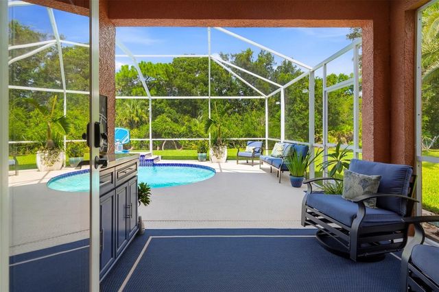 19150 DOVE CREEK DRIVE, Tampa, FL 33647