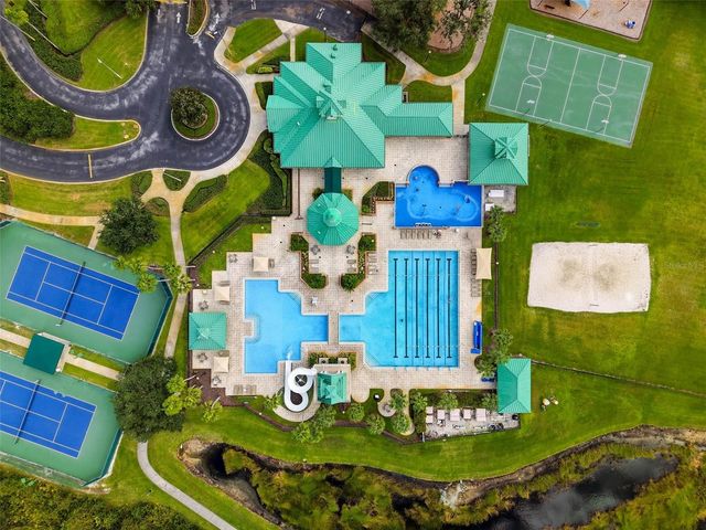 19150 DOVE CREEK DRIVE, Tampa, FL 33647
