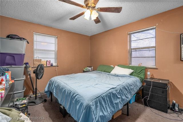 1701 N 5th Street, Paris, AR 72855