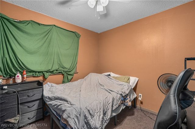 1701 N 5th Street, Paris, AR 72855