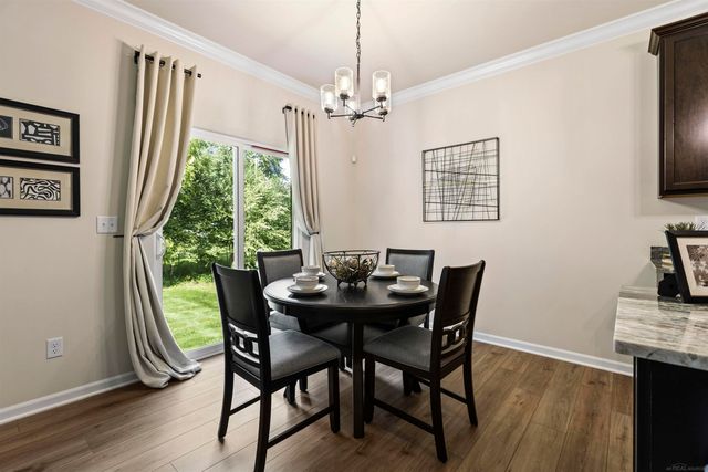 11825 Partridge Drive, Taylor, MI 48180