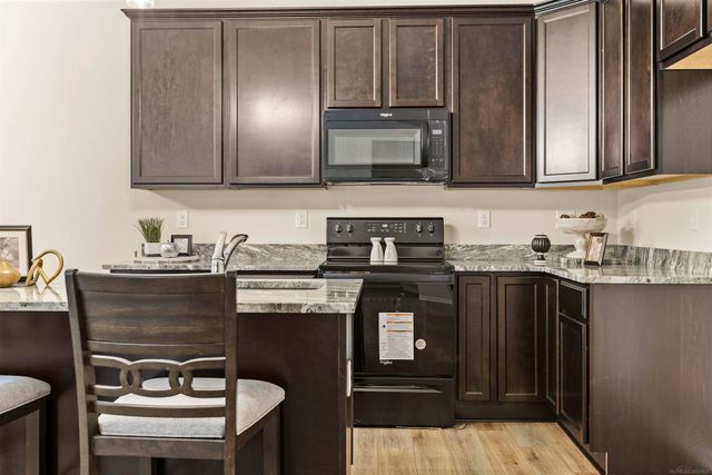 11825 Partridge Drive, Taylor, MI 48180