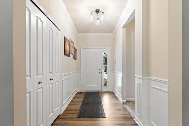 11825 Partridge Drive, Taylor, MI 48180