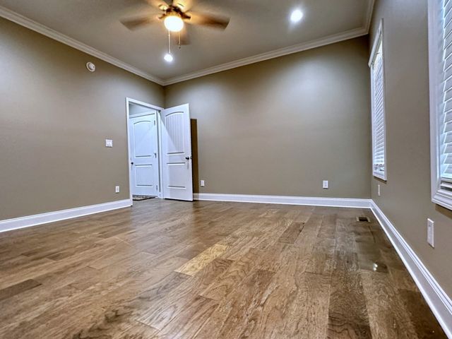 1282 Jostin Dr, Clarksville, TN 37040