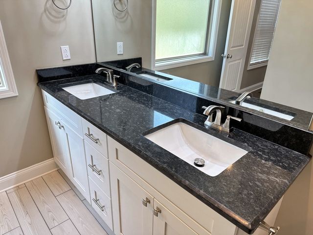 1282 Jostin Dr, Clarksville, TN 37040