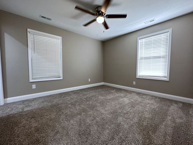 1282 Jostin Dr, Clarksville, TN 37040