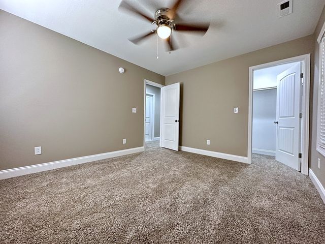 1282 Jostin Dr, Clarksville, TN 37040