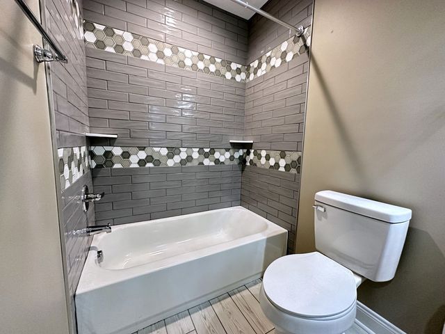 1282 Jostin Dr, Clarksville, TN 37040
