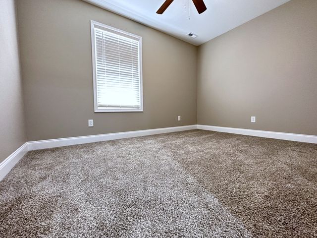 1282 Jostin Dr, Clarksville, TN 37040