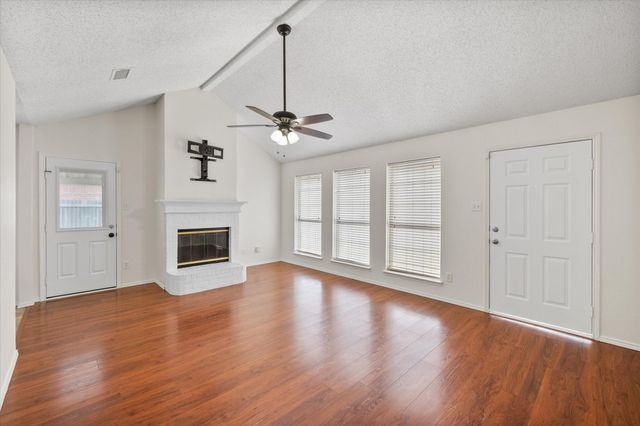 1124 Margie Street, Burleson, TX 76028