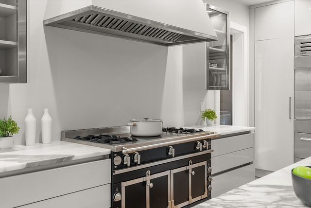 24 Sigourney St 2, Boston, MA 02130