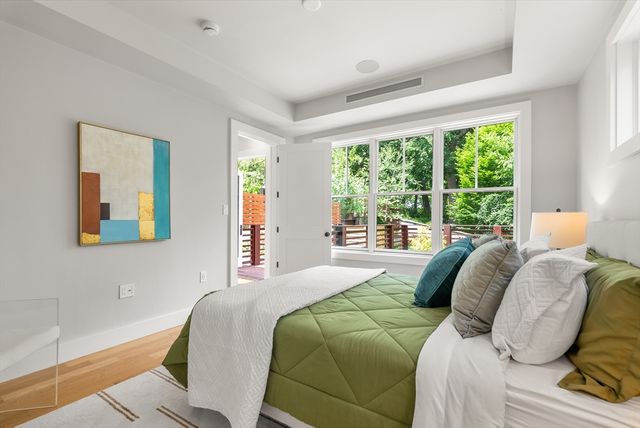 24 Sigourney St 2, Boston, MA 02130