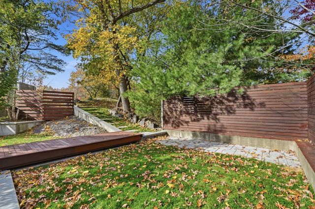 24 Sigourney St 2, Boston, MA 02130