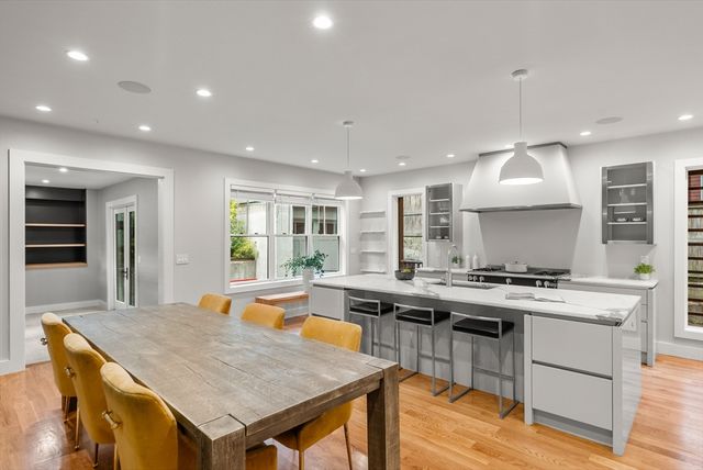 24 Sigourney St 2, Boston, MA 02130