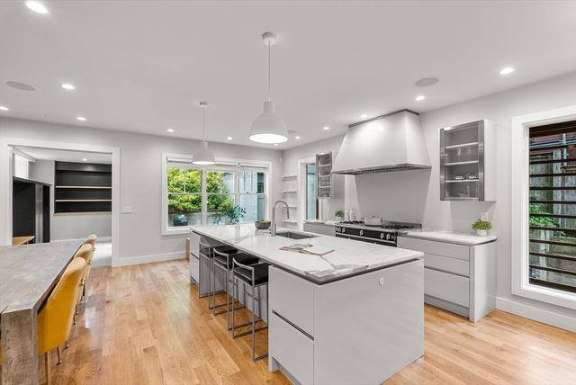 24 Sigourney St 2, Boston, MA 02130