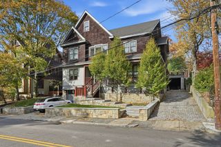 24 Sigourney St 2, Boston, MA 02130