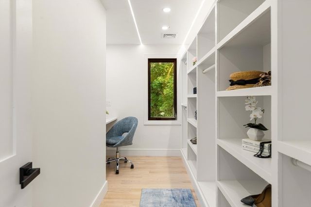863 Main Street, Reading, MA 01867