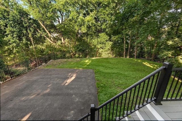 863 Main Street, Reading, MA 01867