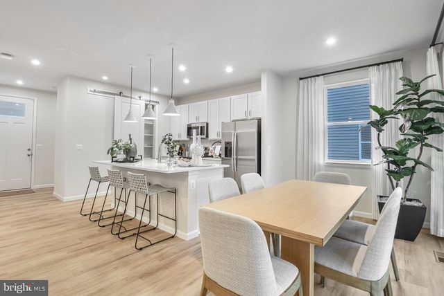 8055 MCKAY ST, Bealeton, VA 22712