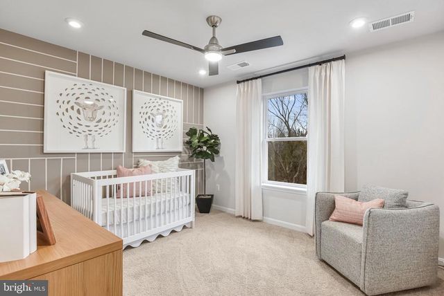 8055 MCKAY ST, Bealeton, VA 22712