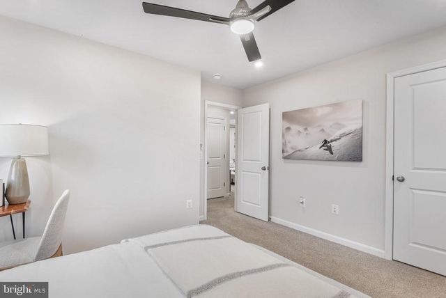 8055 MCKAY ST, Bealeton, VA 22712