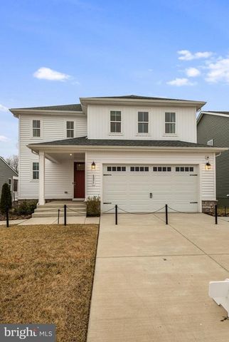 8055 MCKAY ST, Bealeton, VA 22712