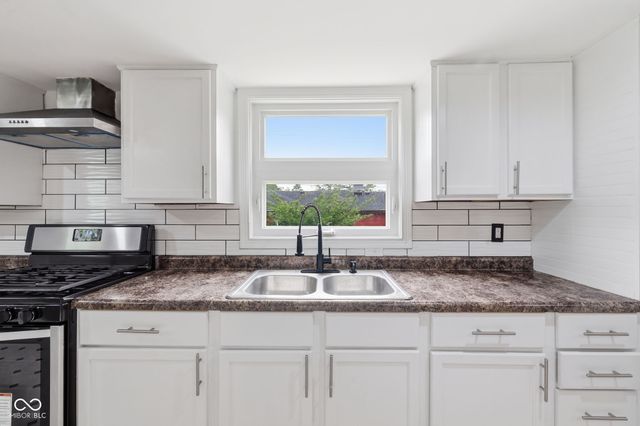 1839 N Centennial Street, Indianapolis, IN 46222