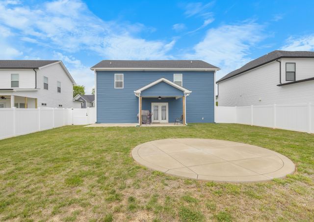 229 Kildeer Dr, Clarksville, TN 37040